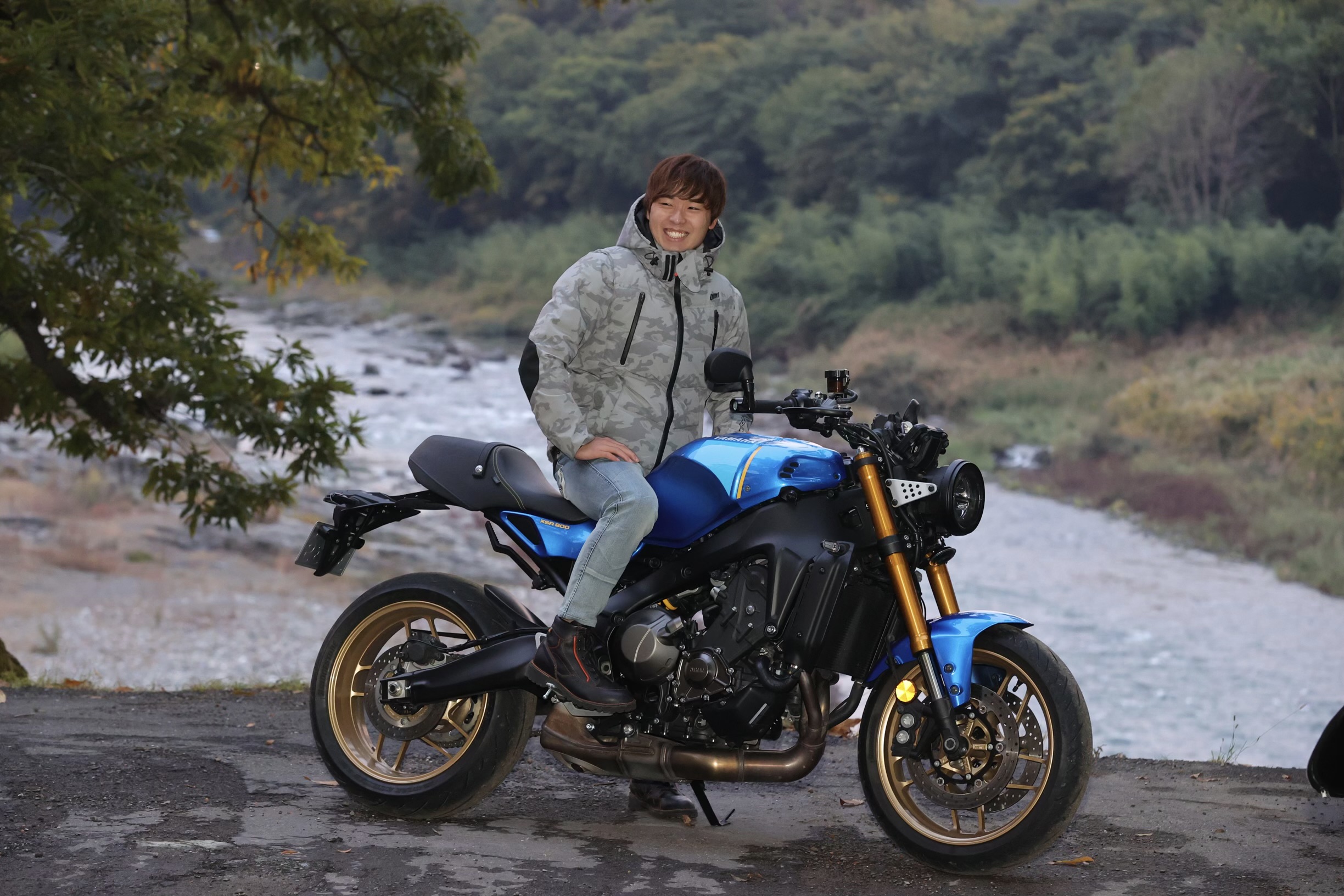 バイクのニュースで、ヤマハ「XSR900」は自然にフィットするポジションと個性的なデザインが魅力！ レーシングライダー石塚健の市販車インプレッションが公開されました。